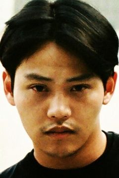 Park Ji-hong interpreta Park