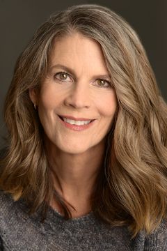 Ann Hearn interpreta Loretta Muscatine