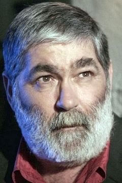 Guy Cimino interpreta Borgnoli