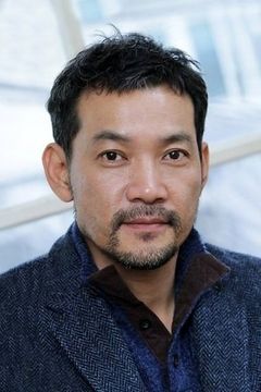Jung Jin-young interpreta Reporter Lee