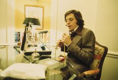 Patrick McDermott interpreta Chemist
