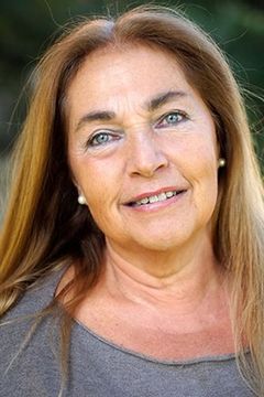 Anna Melato interpreta Gigi's Mother