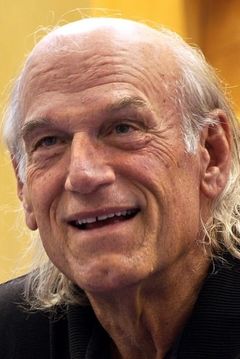 Jesse Ventura interpreta Baseball Announcer