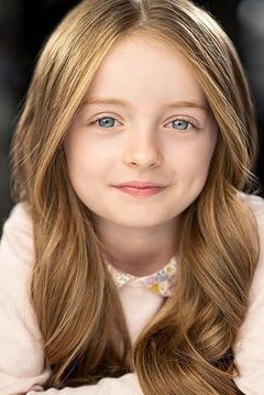 Emma Oliver interpreta Sofie