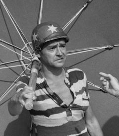 Hans Terofal interpreta Jo Barrel