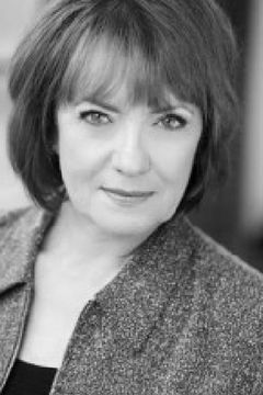 Paula Barrett interpreta Jim's Wife