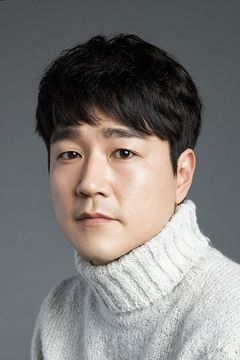 Tae In-ho interpreta Detective