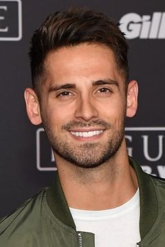Jean-Luc Bilodeau interpreta Ash