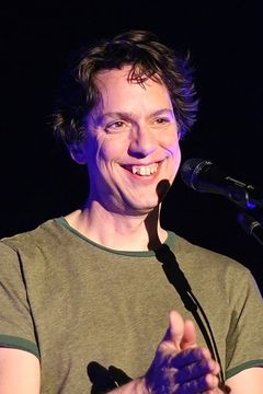 John Linnell interpreta Other Father (singing voice) (uncredited)