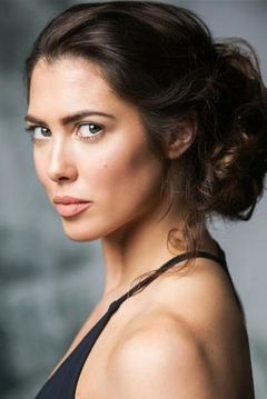 Eloise Lovell Anderson interpreta Beautiful Woman (Casino)