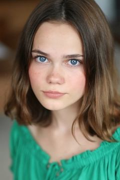 Oona Laurence interpreta Leila Hope