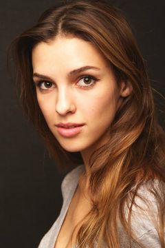 Denyse Tontz interpreta Meagan Todd