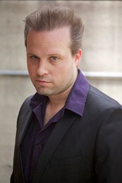 Christian Chase interpreta Prisoner
