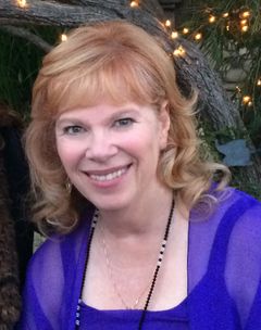 Lynnanne Zager interpreta Additional Voices (voice)