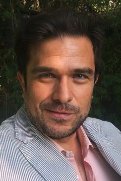 Iván Amaro Bullón interpreta Theater Patron