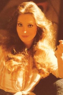 Karen Stride interpreta Ziegfeld Girl