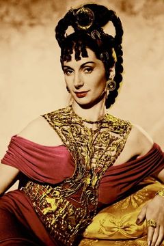 Patricia Laffan interpreta Poppaea