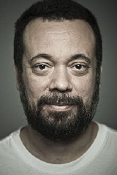 Márcio Vito interpreta Osvaldo