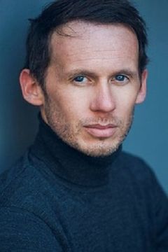 Jacques Schuler interpreta Inspecteur interrogatoire Clotaire