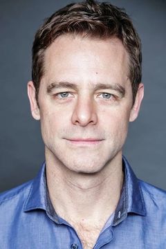 David Sutcliffe interpreta Christopher