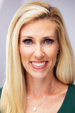 Serene Branson interpreta Channel 8 Reporter
