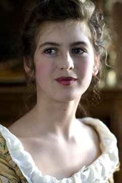 Marie Féret interpreta Anna, l'institutrice