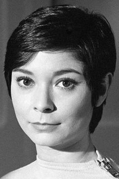 Zienia Merton interpreta Sandra Benes