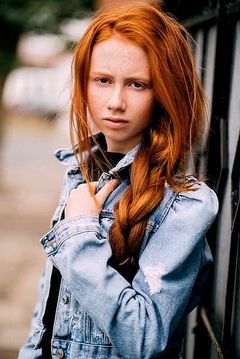 Lillia Langley interpreta Drive in Movie Theatre Kid