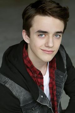 Kyle Meagher interpreta Jake