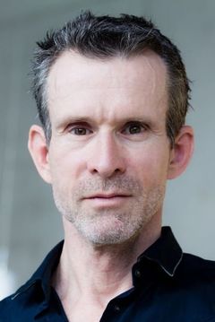 Ulrich Matthes interpreta Herr Lange