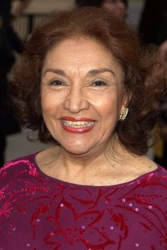 Miriam Colón interpreta Maria