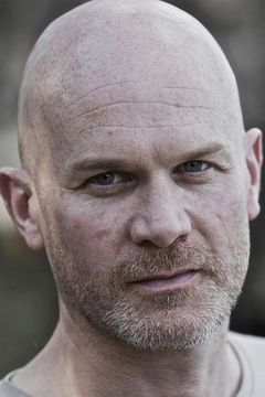 Nicholas Moss interpreta Demetrius