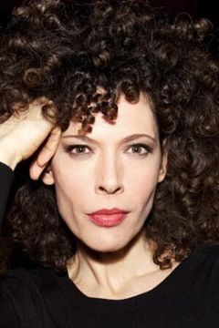Maru Valdivielso interpreta Josefa