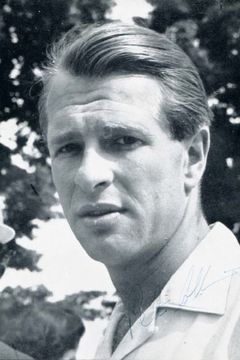 Peter Collins interpreta Himself