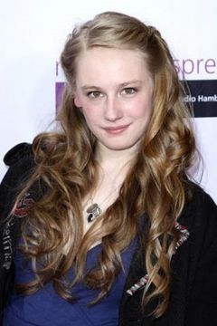 Lotte Flack interpreta Johanna von Ingelheim - Age 10-14