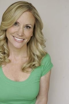 Shelley Trotter interpreta Nurse #2