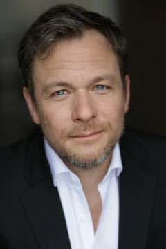 Jochen Hägele interpreta Helmut