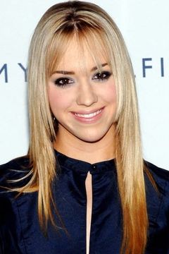 Andrea Bowen interpreta Julie Mayer