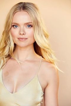 Carson Fagerbakke interpreta Vanessa