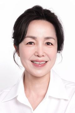 Lee Jeong-in interpreta Woman Selling Red Bean Porridge