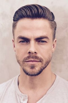 Derek Hough interpreta Ravenclaw Student (uncredited)