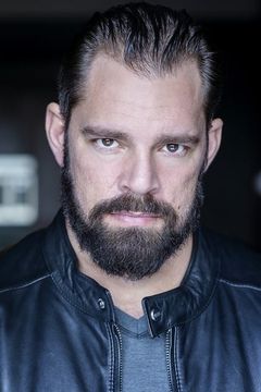Derek Russo interpreta Yule Lad