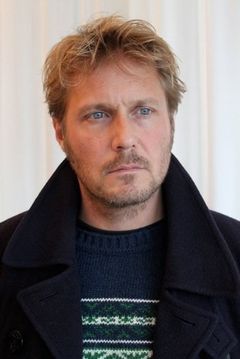 Mattijn Hartemink interpreta Golfer
