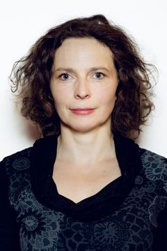 Marta Waldera interpreta Emlin Horst