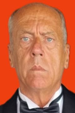 Roberto Quattrucci interpreta L'uomo nella arena