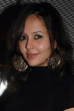 Peeya Rai Chowdhary interpreta Lakhi Bakshi
