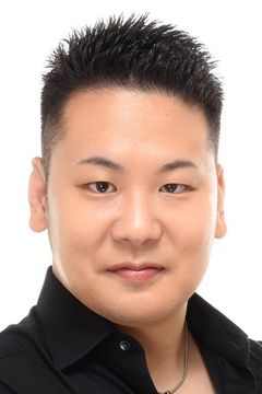Koichi Gomi interpreta (voice)