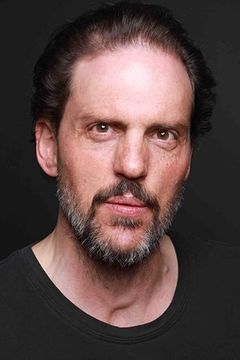 Silas Weir Mitchell interpreta Monroe