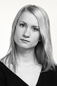 Birgitte Larsen interpreta Avdelingsleders kone