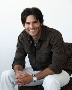 Eddie Matos interpreta Gregory